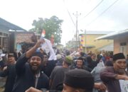 Warga Siri Sori Islam Hadrat di Tengah Guyuran Hujan