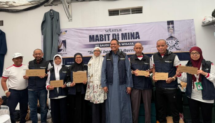Tujuh Jamaah Haji dari Saudi Patria Wisata Dapat Hadiah Umrah