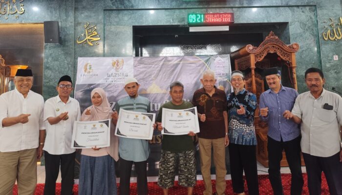 UPZ Masjid Nurul Jihad Terima Rp72 juta Lebih dari BAZNAS Makassar